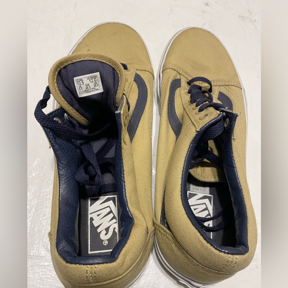 Vans  size men US 10.5